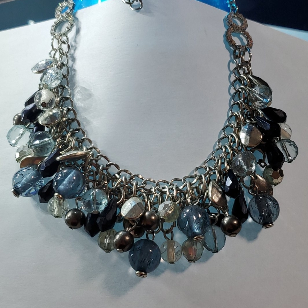 **buy 2 get 1 free** New york & co blue beaded statement necklace